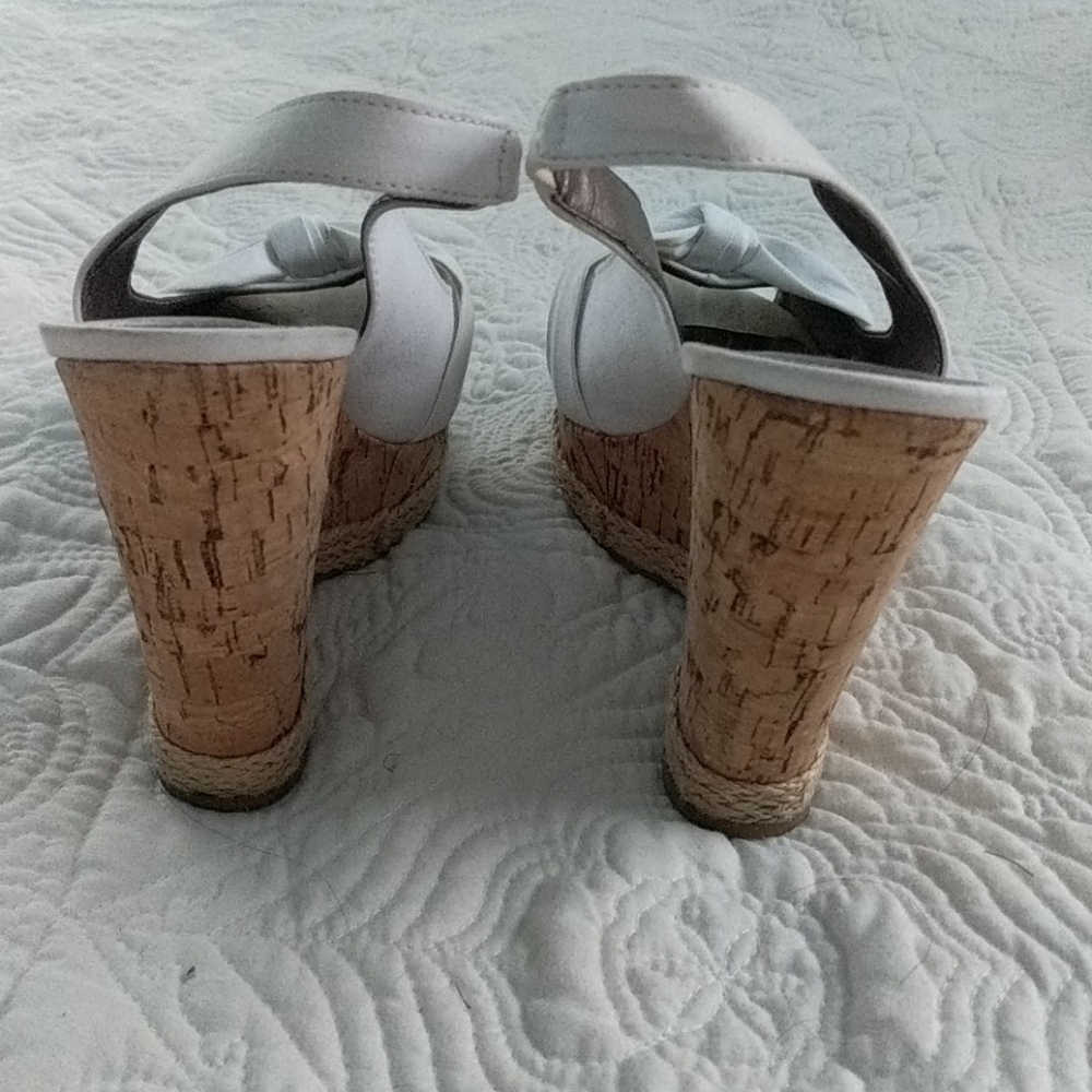 Wedges - Picture 2 of 3
